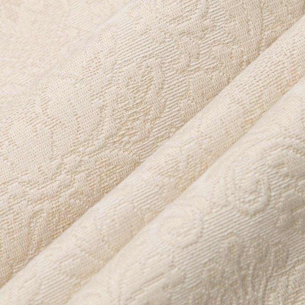 D3569 Pearl Damask 3