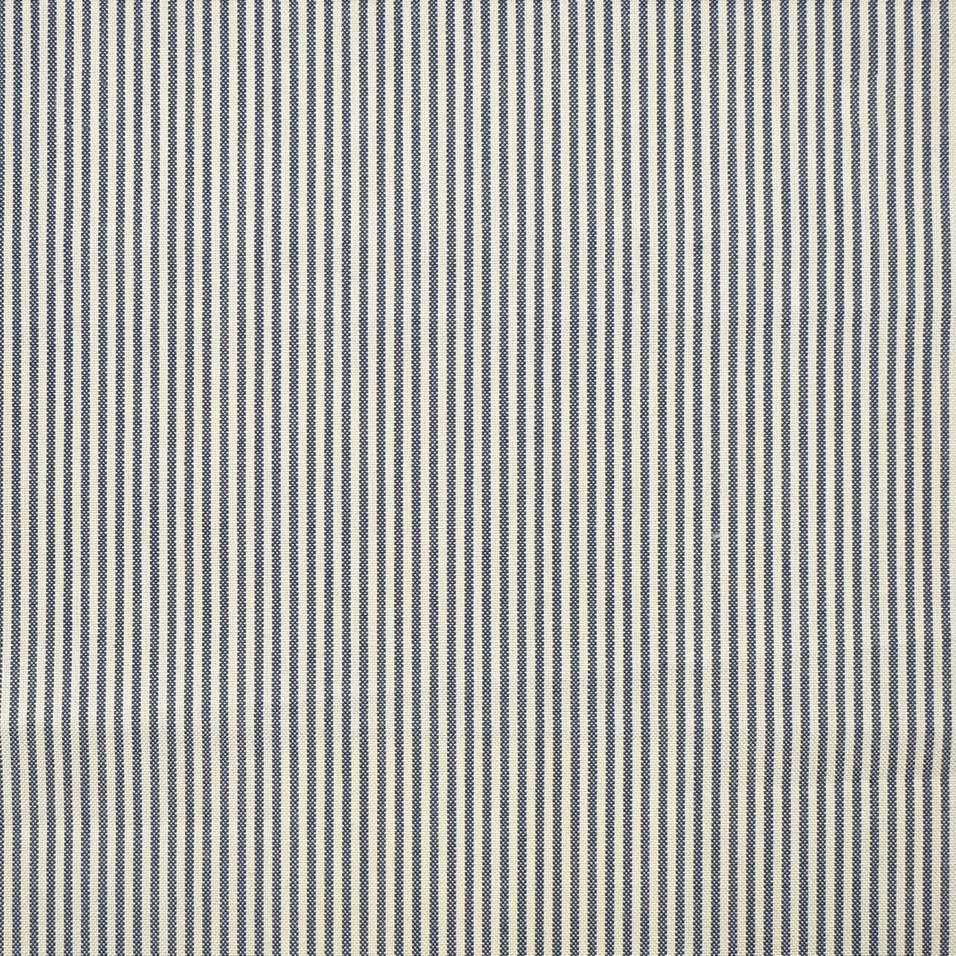 Versatile fabric swatch ideal for interior design, ideal for enhancing decor and furniture.