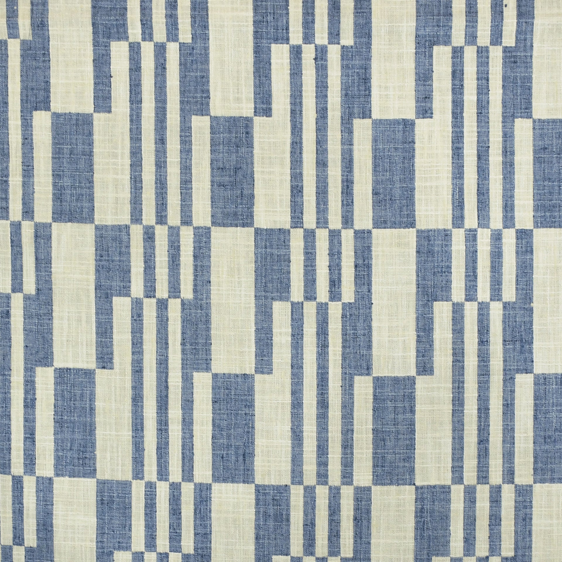 Versatile S3123 Horizon for upholstery, drapery, and decor accents.